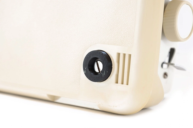 brother Valiant 391 タイプライター用ゴム足の外観