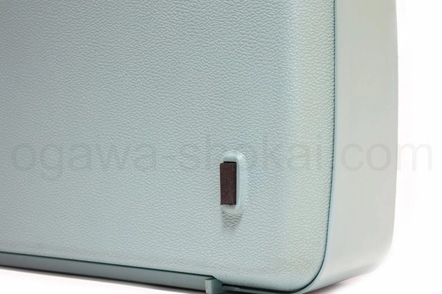 SMITH-CORONA Corsair Deluxe タイプライター用ゴム足の外観